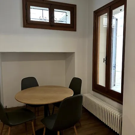 La Corte Apartman